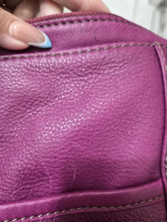 Fossil Fuchsia Leather Crossbody Bag - Picture 4 of 7